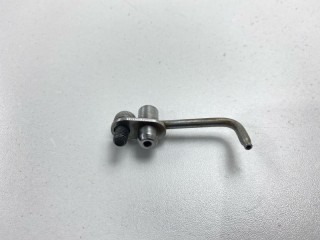 Форсунка масляная, ориг. номер 15708-37011, 15708-37010, Toyota Noah 2007-2010