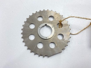 Шестерня коленвала, ориг. номер 19315-37020, 19315-37010, Toyota Noah 2007-2010