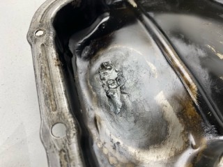 Поддон масляный, ориг. номер MD372275, Mitsubishi Lancer 1997-2002