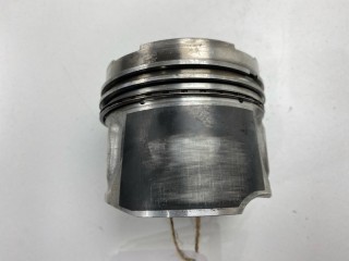 Поршень, ориг. номер 1110C596, Mitsubishi Pajero Sport 2008-2013