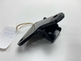 Кронштейн опоры двигателя, ориг. номер 1091A080, Mitsubishi Pajero Sport 2008-2013