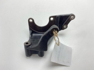 Кронштейн насоса гидроусилителя, ориг. номер 4450A171, Mitsubishi Pajero Sport 2008-2013