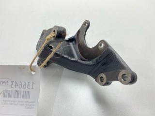 Кронштейн насоса гидроусилителя, ориг. номер 4450A171, Mitsubishi Pajero Sport 2008-2013
