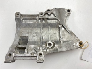 Кронштейн компрессора кондиционера, ориг. номер MN123630, Mitsubishi Pajero Sport 2008-2013