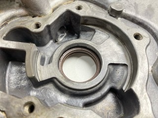 Лобовина двигателя, ориг. номер 15100-21040, 15100-21042, Toyota Funcargo 1999-2002
