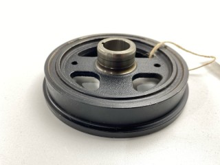 Шкив коленвала, ориг. номер 1347037060, Toyota Voxy 2014-2017