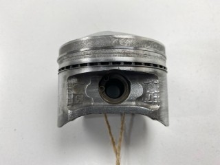 Поршень, ориг. номер A20106J961, A20106J901, Nissan Sunny 1990-2000
