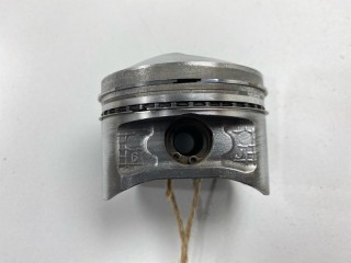 Поршень, ориг. номер A20106J961, A20106J901, Nissan Sunny 1990-2000