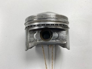 Поршень, ориг. номер A20106J961, A20106J901, Nissan Sunny 1990-2000