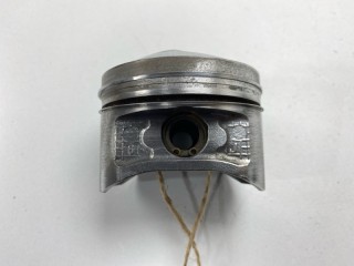 Поршень, ориг. номер A20106J961, A20106J901, Nissan Sunny 1990-2000