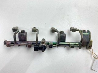 Рейка топливная, ориг. номер 175206J925, Nissan Sunny 1990-2000