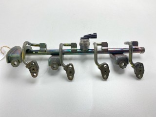Рейка топливная, ориг. номер 175206J925, Nissan Sunny 1990-2000