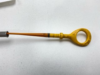 Щуп масляный, ориг. номер 15301-21040, 15301-21030, 11452-21030, Toyota Funcargo 1999-2002