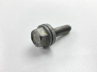 Болт шкива коленвала, ориг. номер 90119-12345, Toyota Funcargo 1999-2002