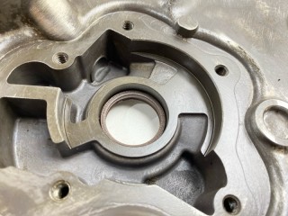 Лобовина двигателя, ориг. номер 15100-21030, 15100-21032, Toyota Funcargo 1999-2002