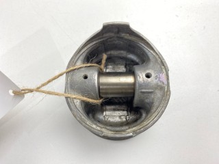 Поршень, ориг. номер 13101-74160-02, 13101-74160, Toyota Vista 1994-1998