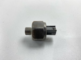Датчик детонации, ориг. номер 89615-33020, 89615-32030, Toyota Vista 1994-1998