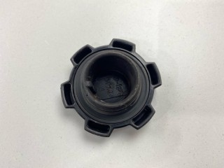Крышка маслозаливной горловины, ориг. номер 12180-55010, 12180-13030, Toyota Camry 1990-1992