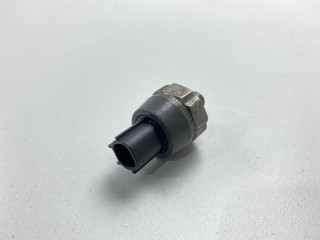 Датчик давления масла, ориг. номер 252404M400, Nissan Serena 2001-2005
