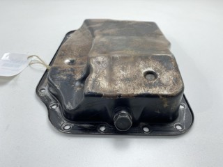 Поддон КПП, ориг. номер FNF12151X, Mazda Demio 1999-2003