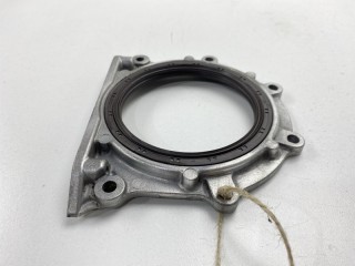 Крышка коленвала, ориг. номер FS0111310A, Mazda Premacy 1999-2001