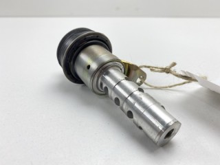 Клапан VVT-I, ориг. номер L30914420A, Mazda Atenza 2002-2005