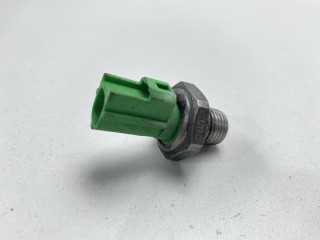 Датчик давления масла, ориг. номер LF0118501, Mazda Atenza 2002-2005