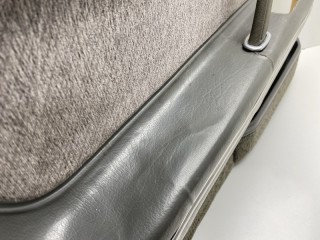 Обшивка двери, ориг. номер GB2L6845071, Mazda 626 1987-1992