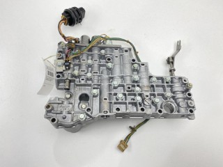 Блок клапанов автоматической трансмиссии, ориг. номер 317058E008, 317058E006, Nissan Serena 1997-2001