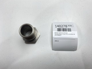 Штуцер масляного фильтра Mercedes-Benz E-Class 2002-2006, A1121840017