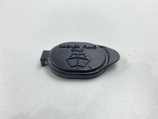 Крышка бачка омывателя, ориг. номер 85316-26030, Toyota Nadia 1998-2001