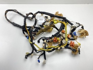 Проводка под торпедо, ориг. номер 82131-44670, 82131-44671, Toyota Nadia 1998-2001