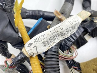 Проводка под торпедо, ориг. номер 82131-44670, 82131-44671, Toyota Nadia 1998-2001