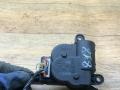 моторчик заслонки печки Chrysler Voyager 3 поколение 1999г. - фото №4