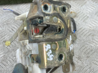 замок двери задней правой, Toyota Avensis 1 поколение T220 1997-2000