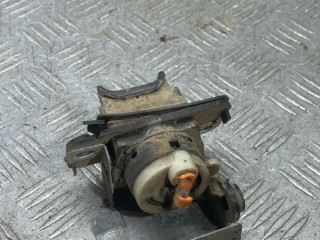 личинка замка крышки багажника, Toyota Avensis 1 поколение T220 1997-2000