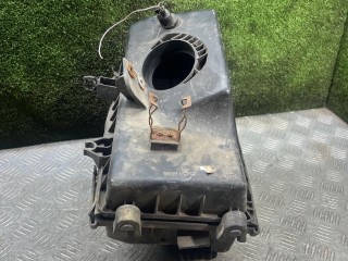 корпус воздушногo фильтра, Mazda MPV 2 поколение 1999-2003