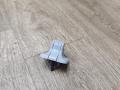 1K0857561B крепление (крючок) солнцезащитного козырька Volkswagen Jetta 6 поколение [рестайлинг] 2015г. - фото №3