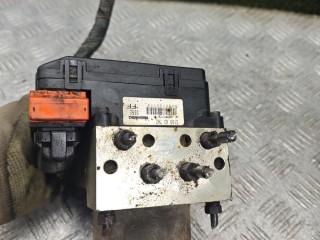 блок ABS, ориг. номер C100437AZ, Mazda Premacy 1 поколение 1999-2001