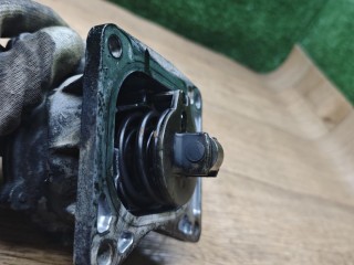 вакуумный насос, Toyota Avensis 1 поколение T220 1997-2000