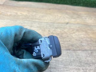 кнопка центрального замка, ориг. номер 252108592R, Renault Duster 1 поколение 2010-2015