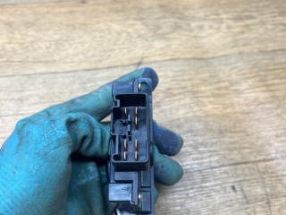 блок управления печки/климат-контроля, Mazda MPV 2 поколение 1999-2003
