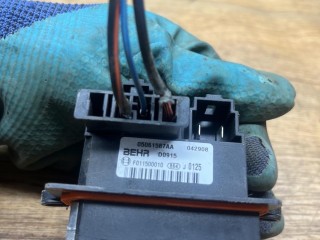 сопротивление печки, ориг. номер 05061587AA, Chrysler Town and Country 4 поколение 2000-2005