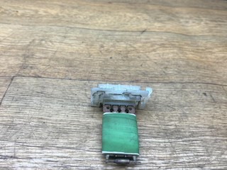 сопротивление печки, Renault Duster 1 поколение 2010-2015