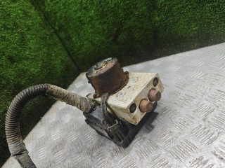 блок ABS, ориг. номер 04686704AD, Chrysler Town and Country 4 поколение 2000-2005