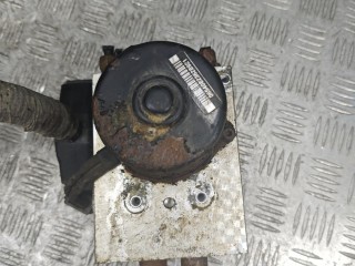 блок ABS, ориг. номер 04686704AD, Chrysler Town and Country 4 поколение 2000-2005