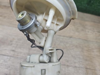 насос топливный в бак, Chrysler Town and Country 4 поколение 2000-2005