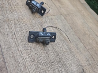 концевик дверной, Mazda MPV 2 поколение 1999-2003