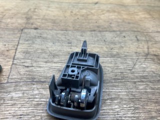ручка внутренняя двери передней правой, Mazda MPV 2 поколение 1999-2003