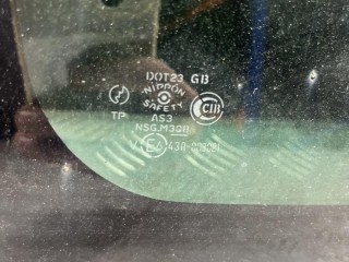 стекло кузовное заднее левое, Mazda MPV 2 поколение 1999-2003